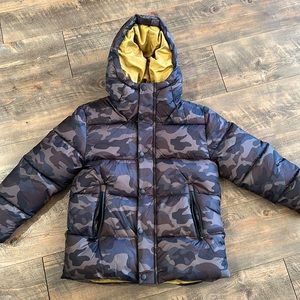 Camo puffer jacket